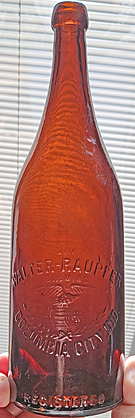 THE WALTER - RAUPFER BREWING COMPANY EMBOSSED BEER BOTTLE