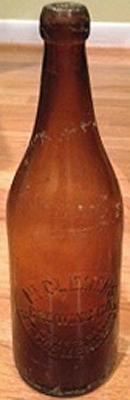 MT. CLEMENS BREWING COMPANY EMBOSSED BEER BOTTLE