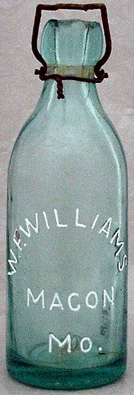 W. F. WILLIAMS MACON MISSOURI MINERAL WATER BOTTLE