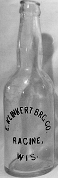 E. KLINKERT EXPORT LAGER EMBOSSED BEER BOTTLE